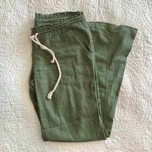 Olive green linen Roxy beach pants